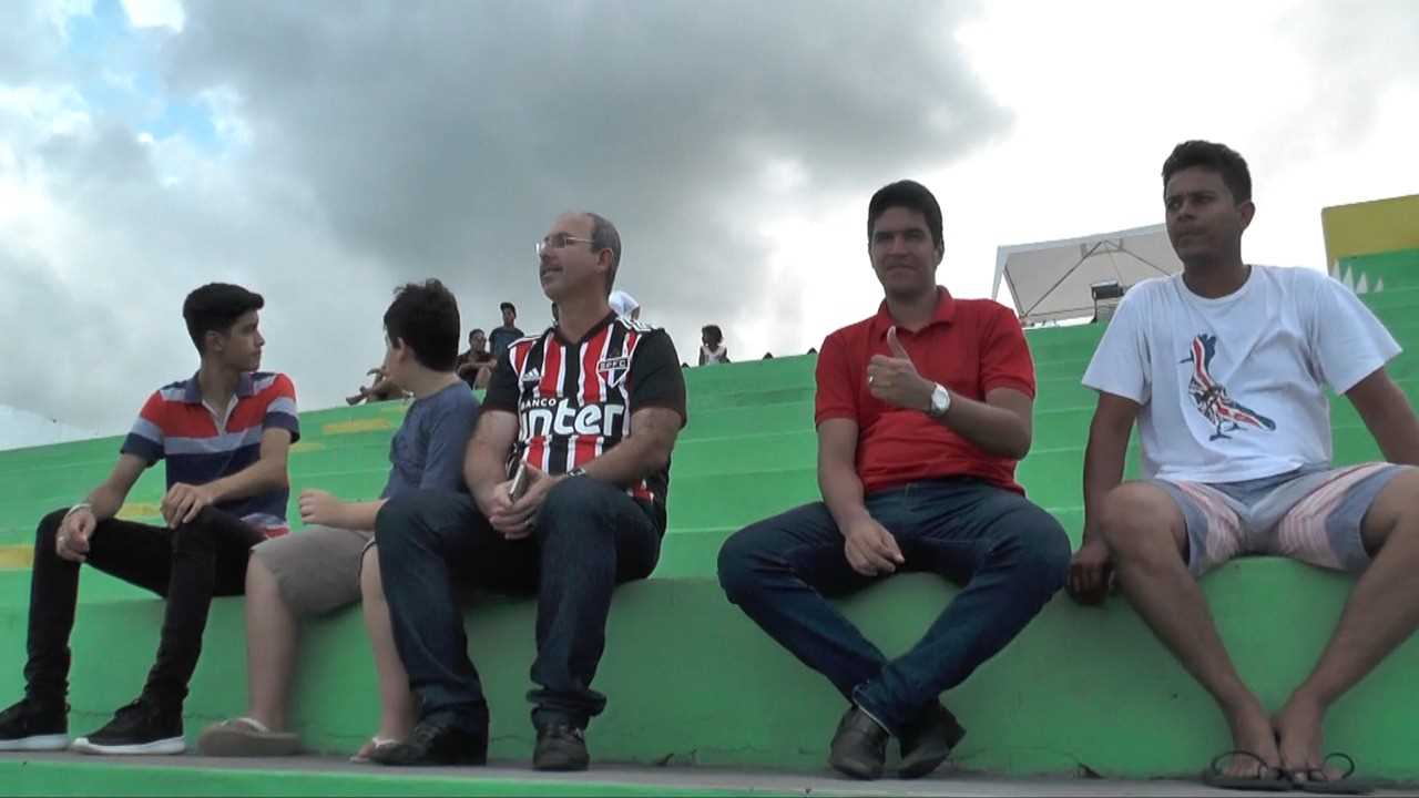 Camacã: Prefeito entrega Estádio reformado na abertura do Campeonato Amador 2019
